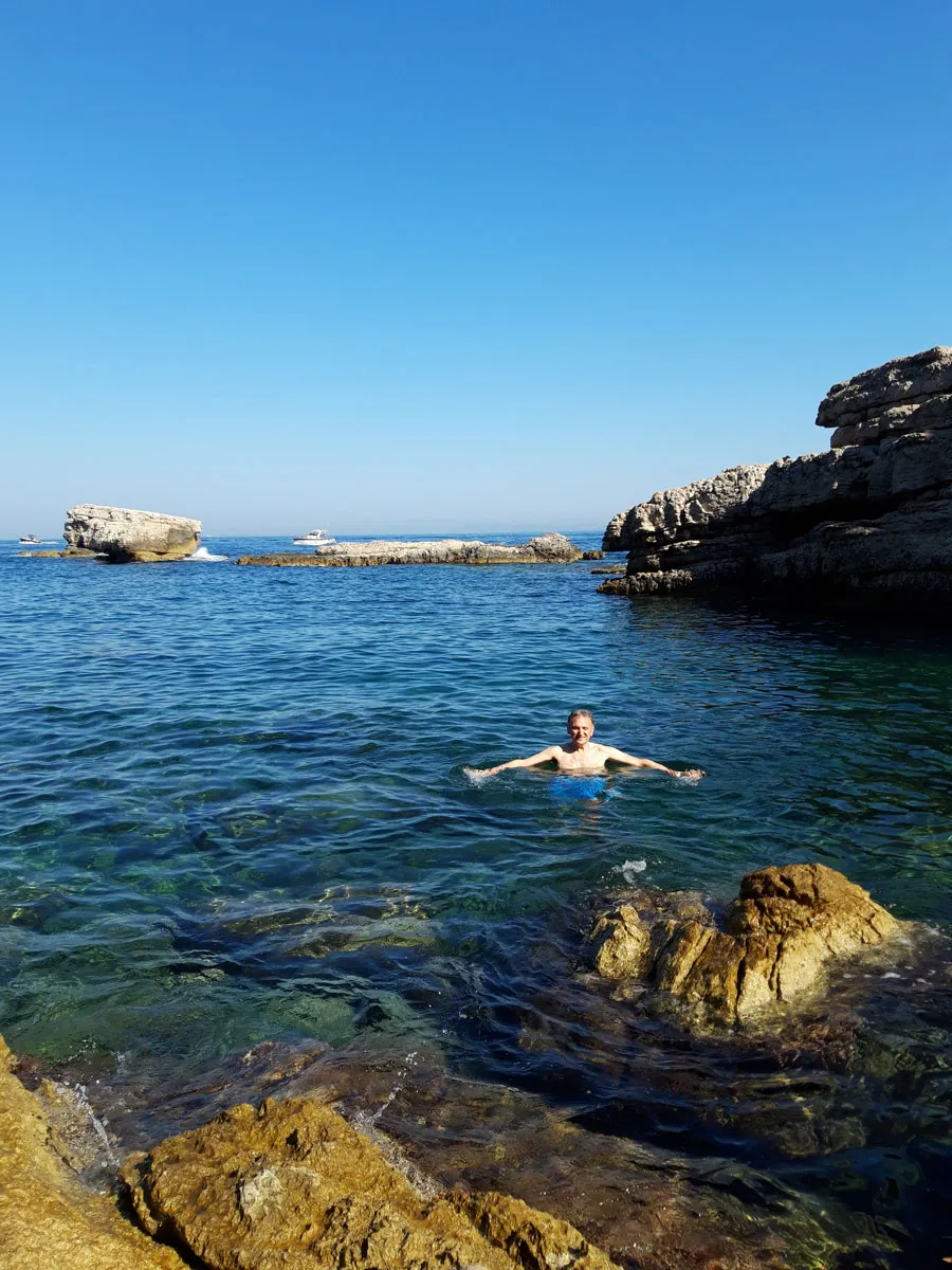 The Baths of Queen Giovanna — foto 5