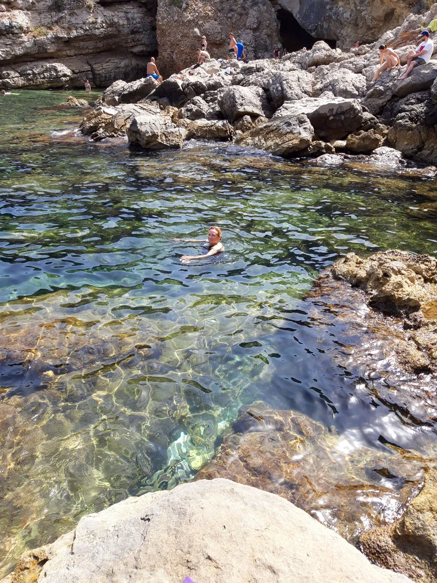 The Baths of Queen Giovanna — foto 11